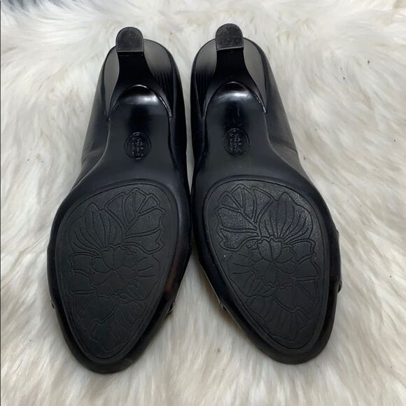 Softshoe Janelle Black Buckle Heels Size 7.5 - Picture 6 of 6